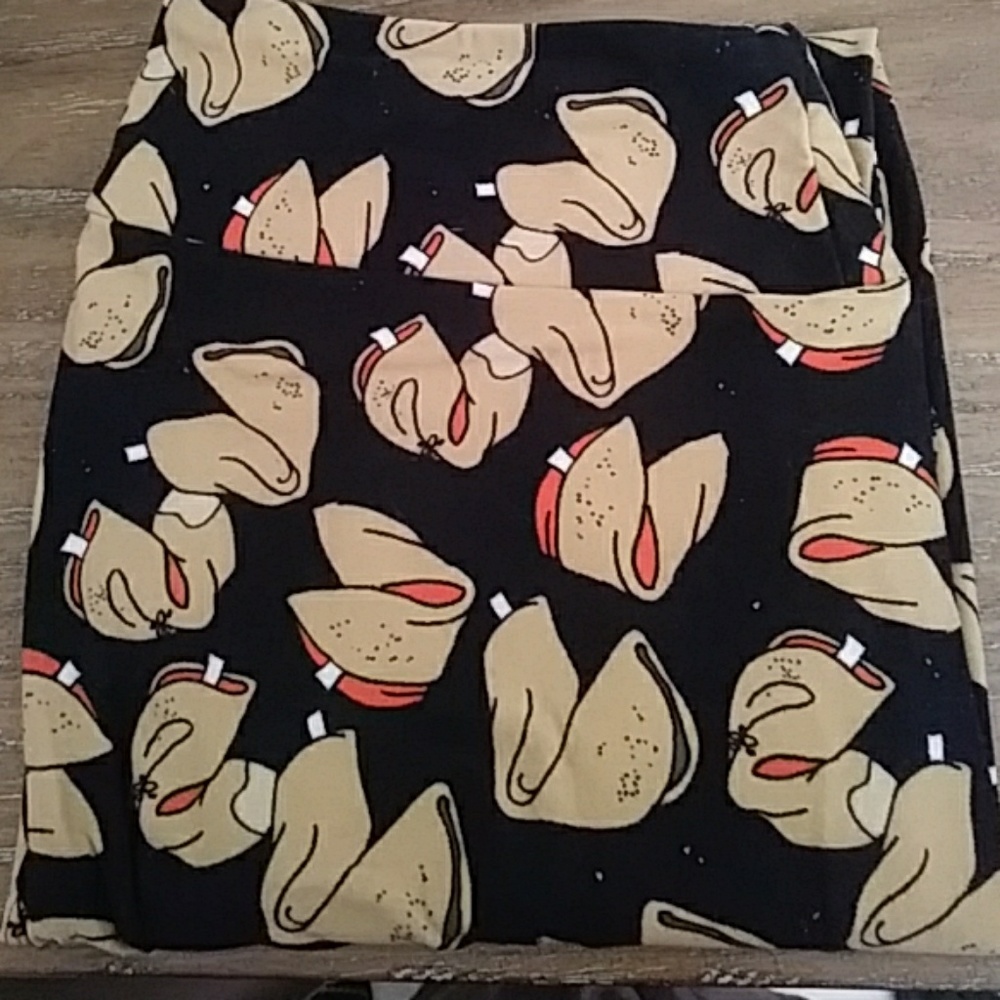 LuLa Roe Leggings
